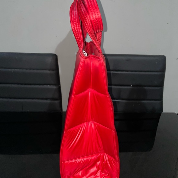 Moose Knuckle X Telfar Puffer Bag - Picture 3 of 10